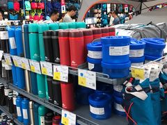 -迪卡侬(西三旗店)