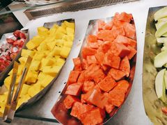 -金滏山烤肉·海鲜·火锅自助餐厅(襄阳万达店)