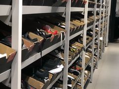 -阿迪达斯(八方汇精品优惠店)