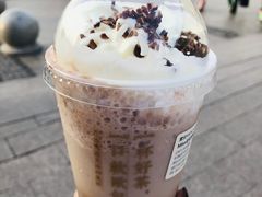 -奈雪的茶(百盛店)