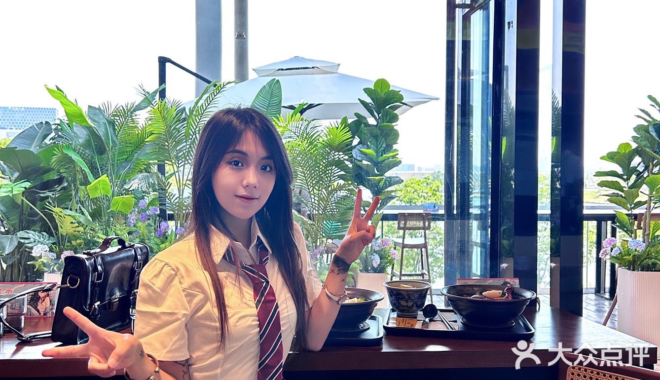 吃到撑！郑州首家！咖喱+砂锅 新吃法 赶紧去吃！