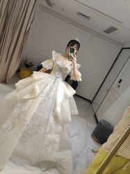 点击看大图 -GRACE KELLY婚纱与礼服(北京店)