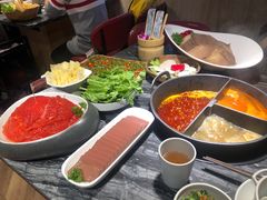 -热火朝天鲜切牛肉火锅(南强街巷店)