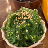 颜值超高，女孩子很难不爱。食材新鲜，螺跟虾都很鲜