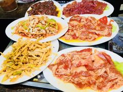 -韩风烤牛肉冷面店