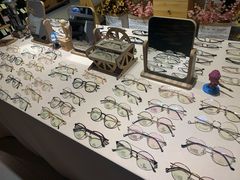 -肆兮眼镜·蔡司·徕卡战略合作店(大坪店)