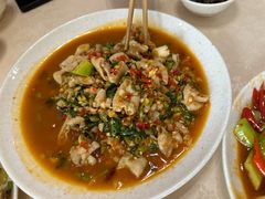 -茅屋大酒店