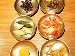 开胃小菜-春熙台韩国料理·章鱼肥牛(西丽店)