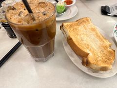 法国面包-何九海南茶店(鬼仔巷店)