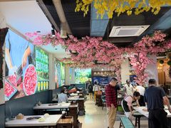 -贵府酸汤牛肉火锅·贵州老字号(飞山街店)