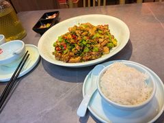 -川芙蓉·市井老川菜(长寿路店)