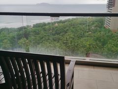 -三亚湾海居铂尔曼度假酒店