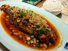 干烧鲈鱼-锦府盐帮·李宅(领展购物广场中关村店)