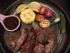 -樱花里音乐餐吧·牛扒椰子鸡(东圃店)