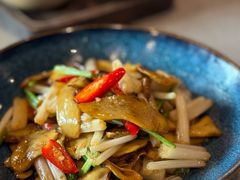 -半山腰·云南菜(侨福芳草地店)