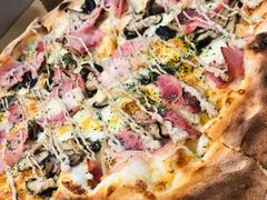 -城市大道红炉披萨烘焙坊