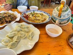 -粘豆包柴火铁锅炖