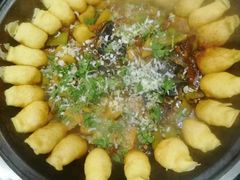 -边江铁锅炖鱼(振八街店)