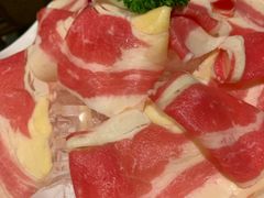 -老牌坊云南鱼豆花火锅(爱建店)