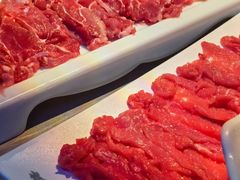 -伴山牛贵州黄牛肉火锅·苗疆非遗艺术餐厅(上海首店)