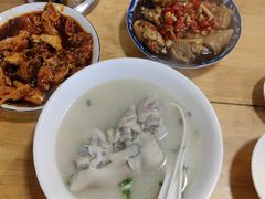 -明红蹄花(糍粑店街店)