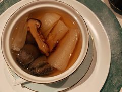 松茸竹笙炖菜胆汤-三号黄浦会Canton Table