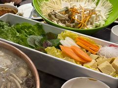 -东来顺铜锅炭火涮肉(上地华联店)