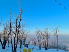 -中旅松花湖滑雪场