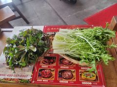 -岳记兴隆·青城腊排铜火锅(融创店)