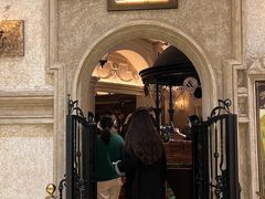 -B&C黄油与面包·THE GARDEN BAKERY概念店(世纪汇店)