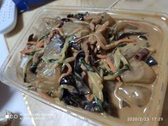 五彩拉皮-小锅饭豆腐馆(嘉陵江街店)