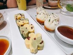 招牌生煎包-竹外桃花·江南小酒馆(SKP·S店)