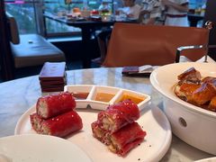 -蝴蝶里·粤菜·点心(滨江龙湖店)