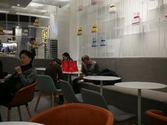 大堂-奈雪的茶(市百一店)