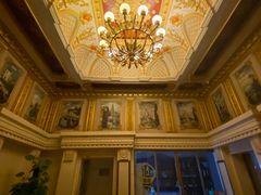 -南洋冠盛酒店(广州天河公园地铁站店)