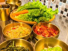 -釜山火炉·海鲜烤肉(紫藤路店)