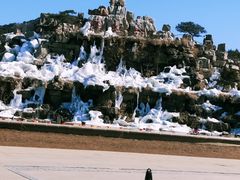 -雪山彩虹谷景区