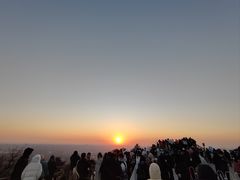 -鬼笑石后山停车场