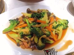 鲍汁蟹味菇-如轩海鲜砂锅粥(国际能源店)