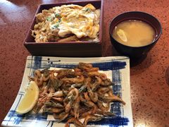 -小山日本料理(兴业太古汇店)