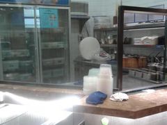 -小六汤包(亚欧店)