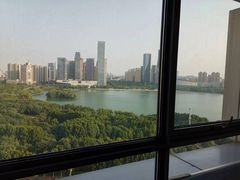 -天鹅湖大酒店