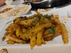 -佰人王串串香火锅(洋珠巷店)