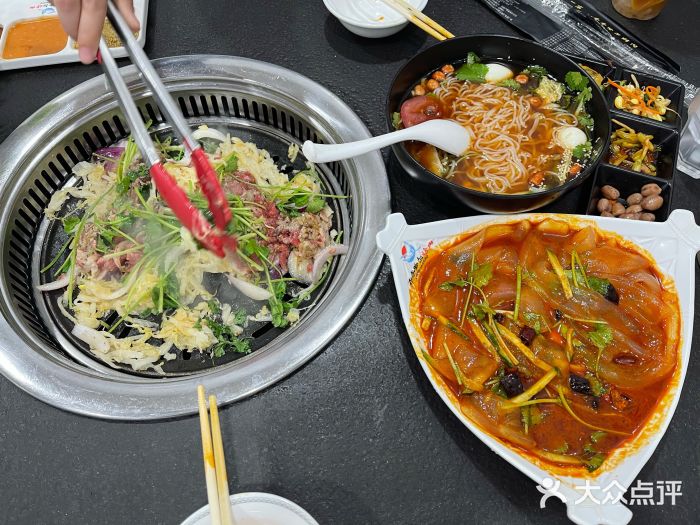杨记齐齐哈尔烤肉(总店)招牌肥牛图片