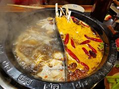 鸳鸯锅-临江门重庆老火锅(德新里店)