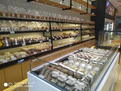 面包甜点陈列柜-御蝶坊生日蛋糕KNAC(创业店)