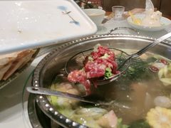 -乡土黄·鲜牛肉火锅·小龙虾(兴业街店)