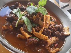 -隔壁老王·家常云南菜(花巷店)