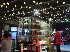 -龙巢盱眙龙虾·牛蛙·烧烤宵夜(八卦岭店)
