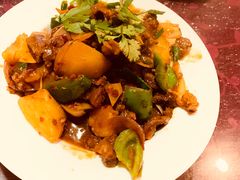 土豆烧牛肉-和平饭店